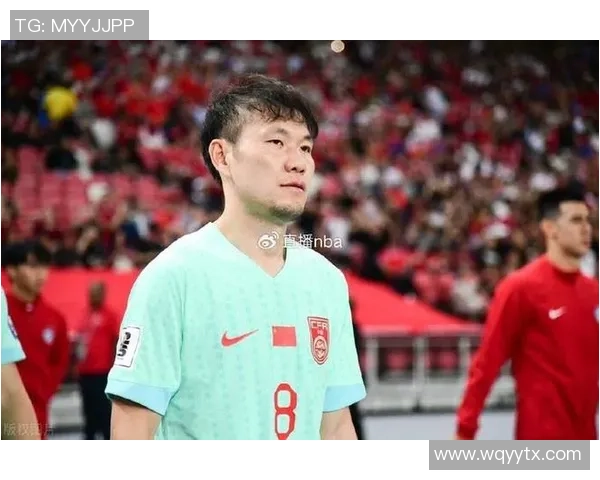 04年鲁能与武汉的巅峰对决回顾：激情四溢的足球盛宴与历史瞬间