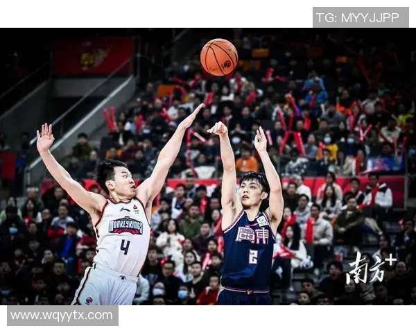 广东队与江苏同曦激战正酣谁能在这场对决中笑到最后